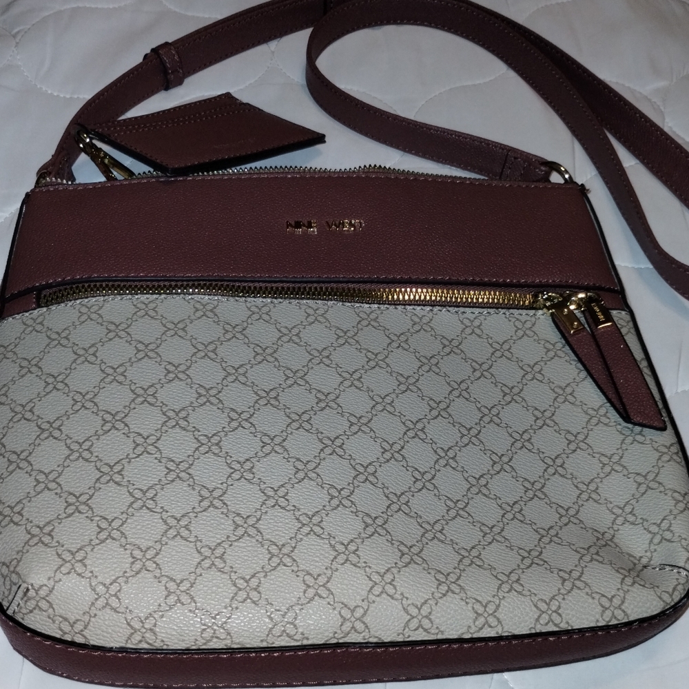 Shoulder bag